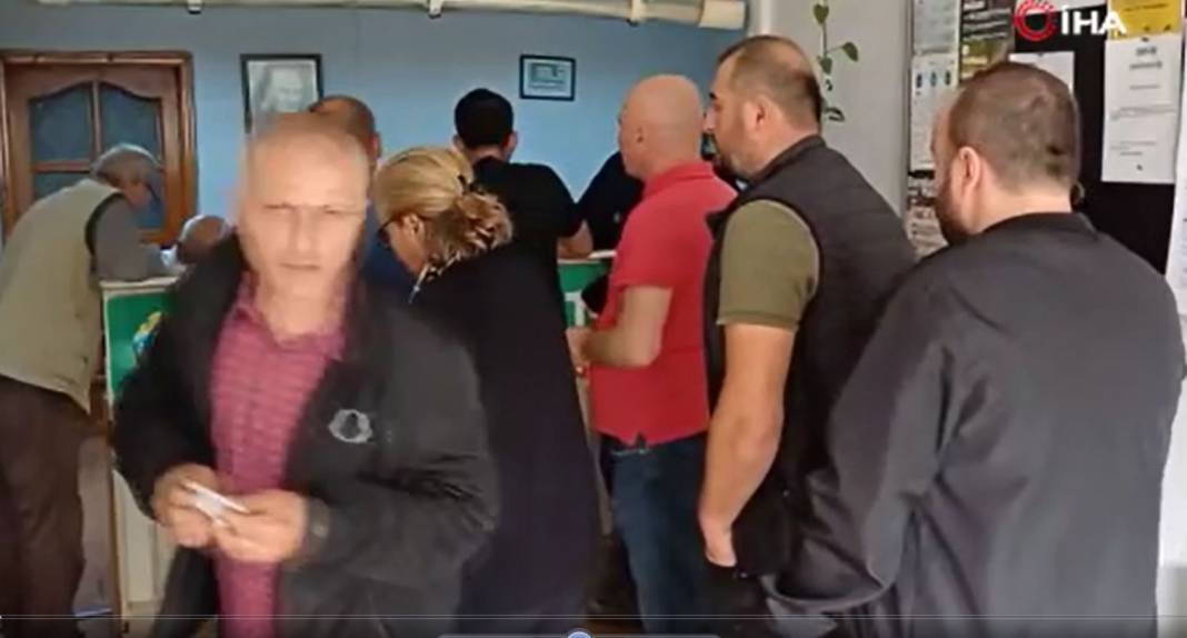 Tavuğun fiyatını duyan çiftçi soluğu kuyrukta aldı - Resim: 8